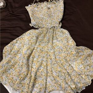 Boutique flower cut out dress